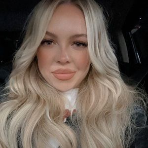 Meet your Posher, Marissa